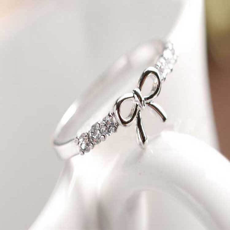 Rivanea Ring